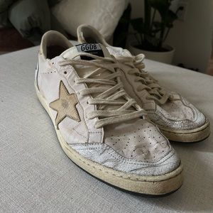 GOLDEN GOOSE
Men's Ball Star Distressed Leather Low-Top Sneakers